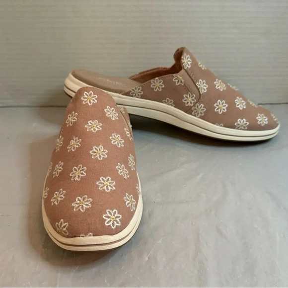 Clarks Cloudsteppers Breeze Shore Mule - Picture 1 of 9